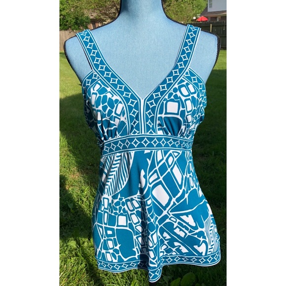 Banana Republic Tops - Banana Republic Halter Top Sz L EUC #0262